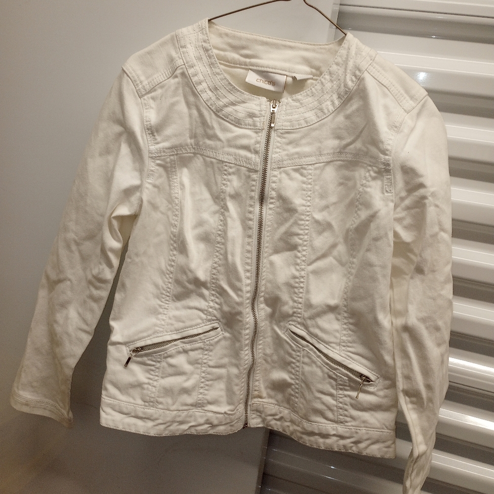Chicos Size 0 white Zip Up Jacket